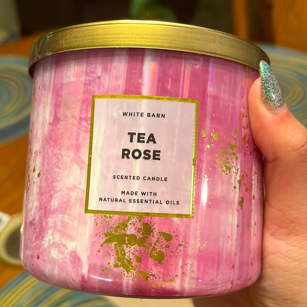 New Bath & Body Works 2022 Tea Rose Three Wick Candle